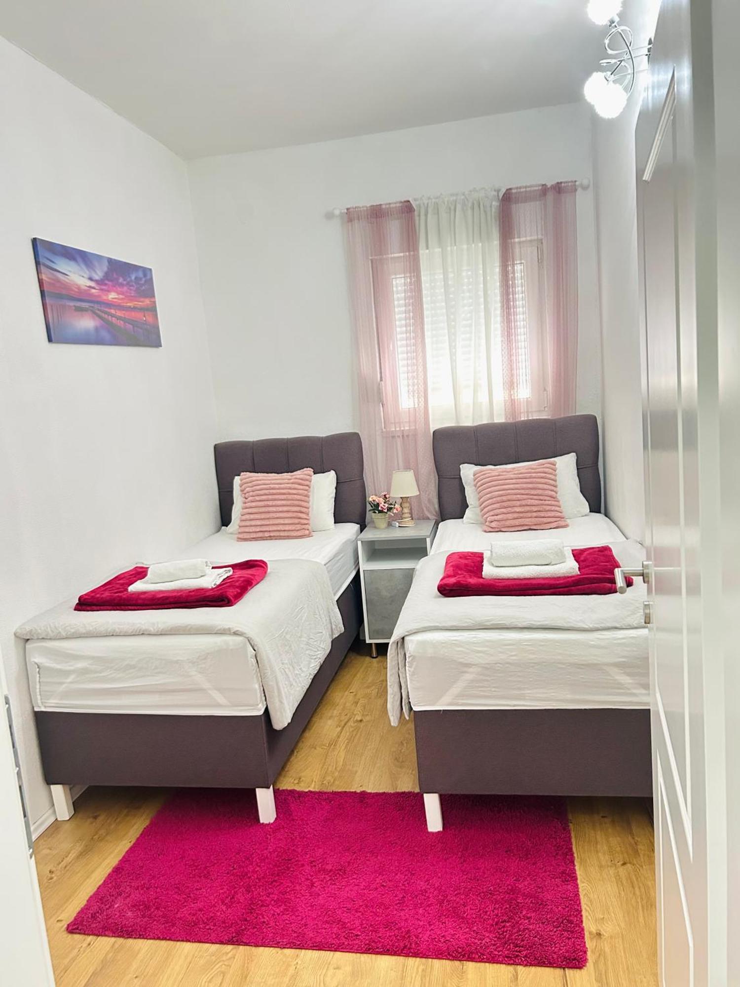 Apartment Tajra Mostar Extérieur photo