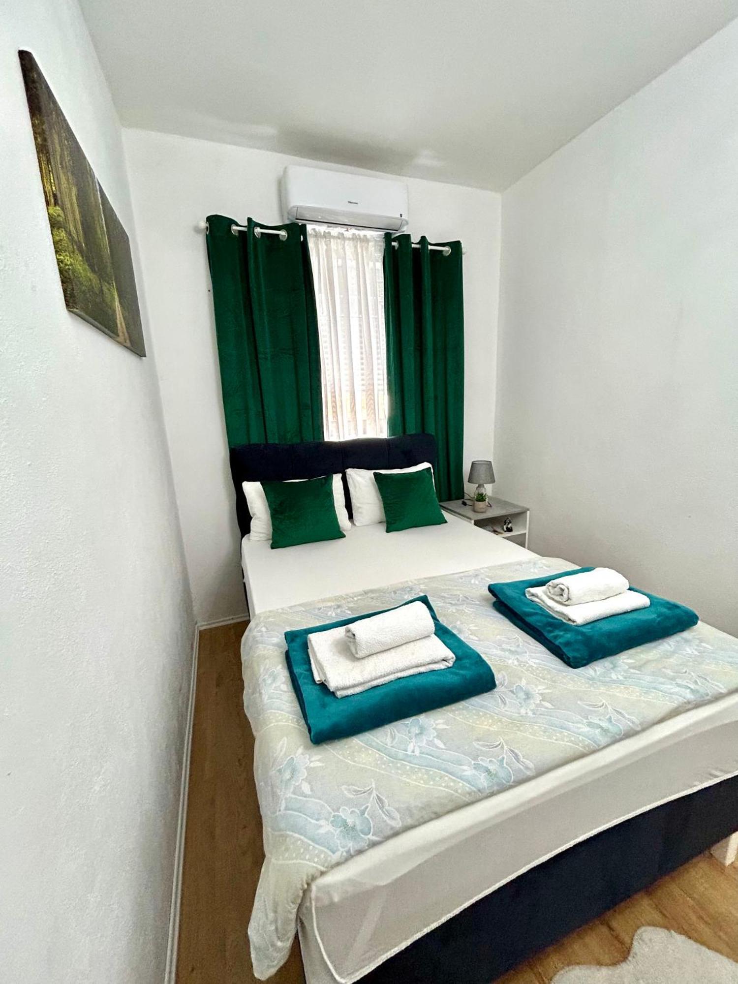Apartment Tajra Mostar Extérieur photo